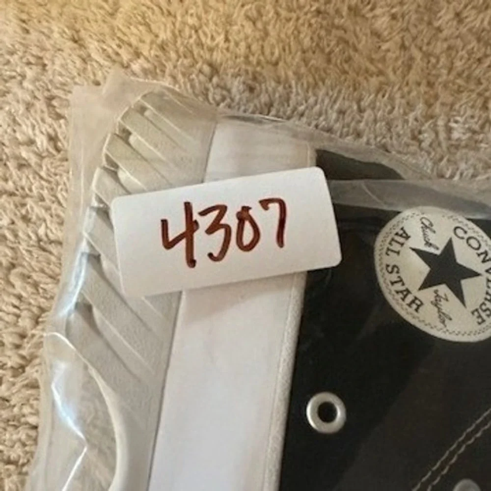 Converse Chuck Taylor All Star Lugged High Top Black White Shoes Womens 5.5 - Picture 8 of 8